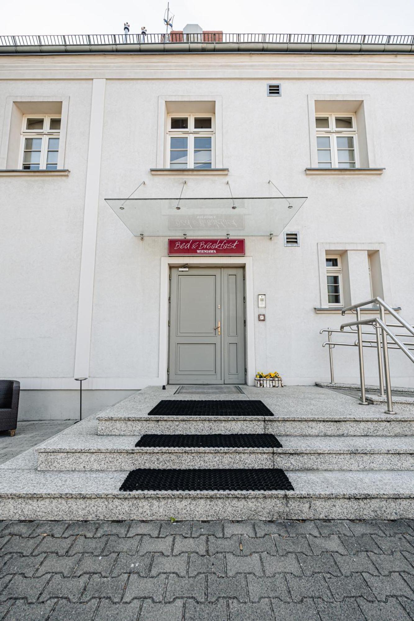 B&B Wieniawa Parking I Sniadanie W Cenie! Breakfast And Parking Included! Leszno  Exterior foto