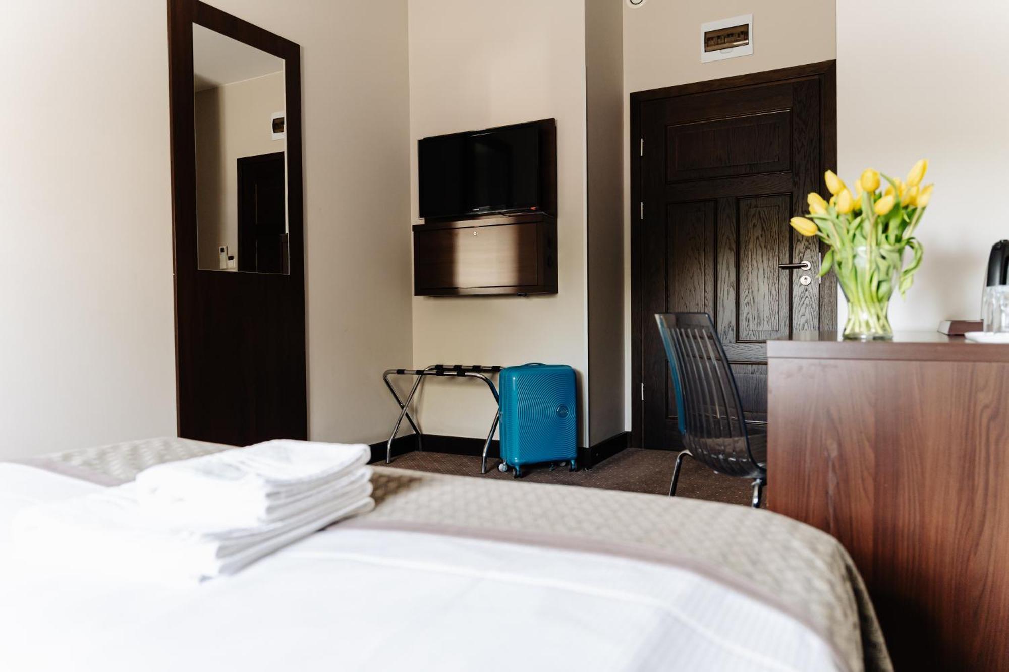 B&B Wieniawa Parking I Sniadanie W Cenie! Breakfast And Parking Included! Leszno  Exterior foto